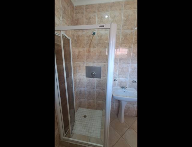4 BEDROOM HOUSE TO LET IN PANORAMA